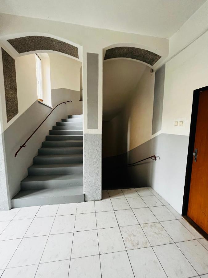 Apartma Luxura Дечин Екстериор снимка