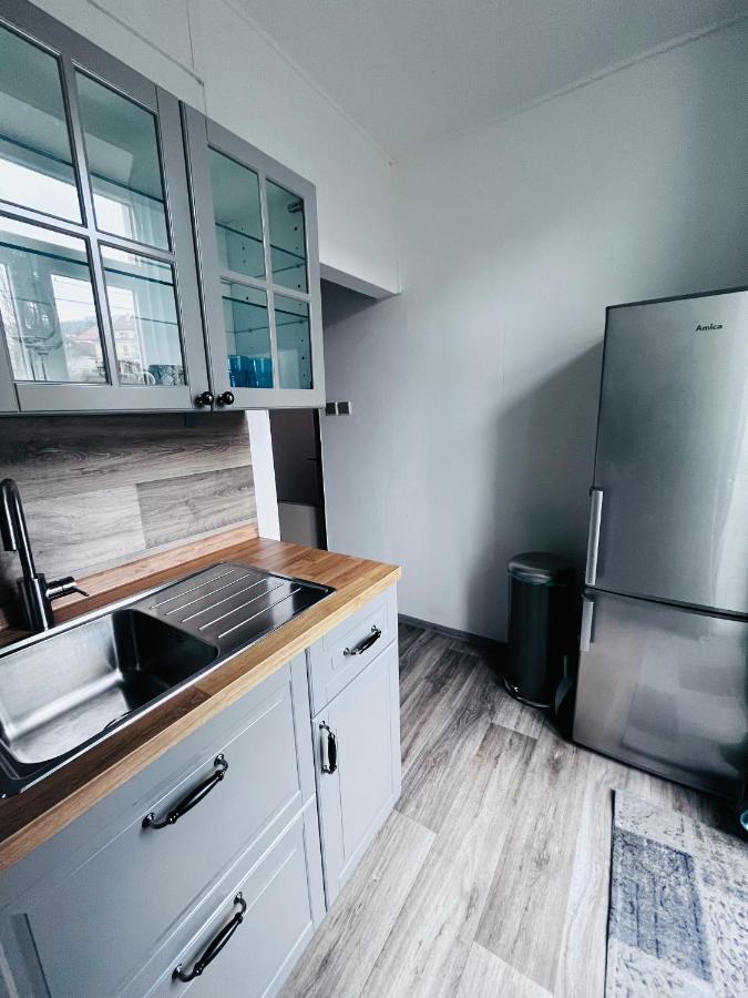Apartma Luxura Дечин Екстериор снимка
