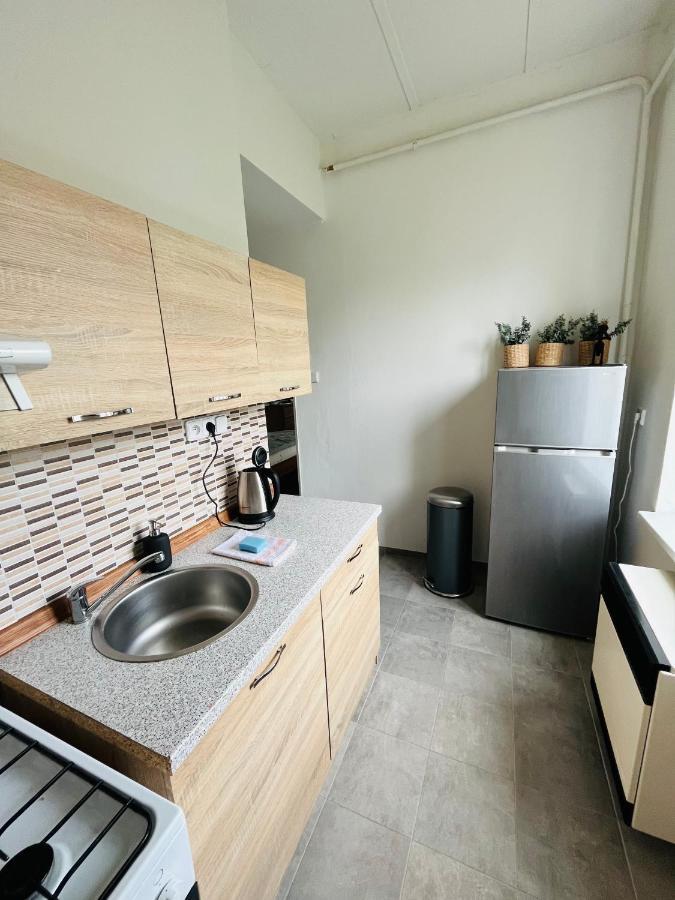 Apartma Luxura Дечин Екстериор снимка
