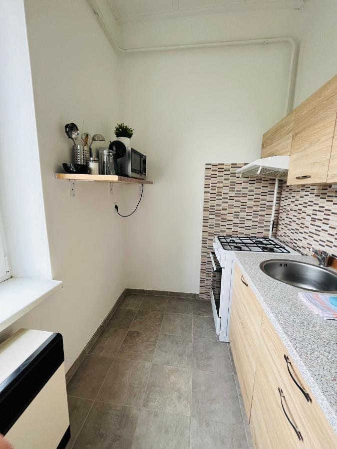 Apartma Luxura Дечин Екстериор снимка