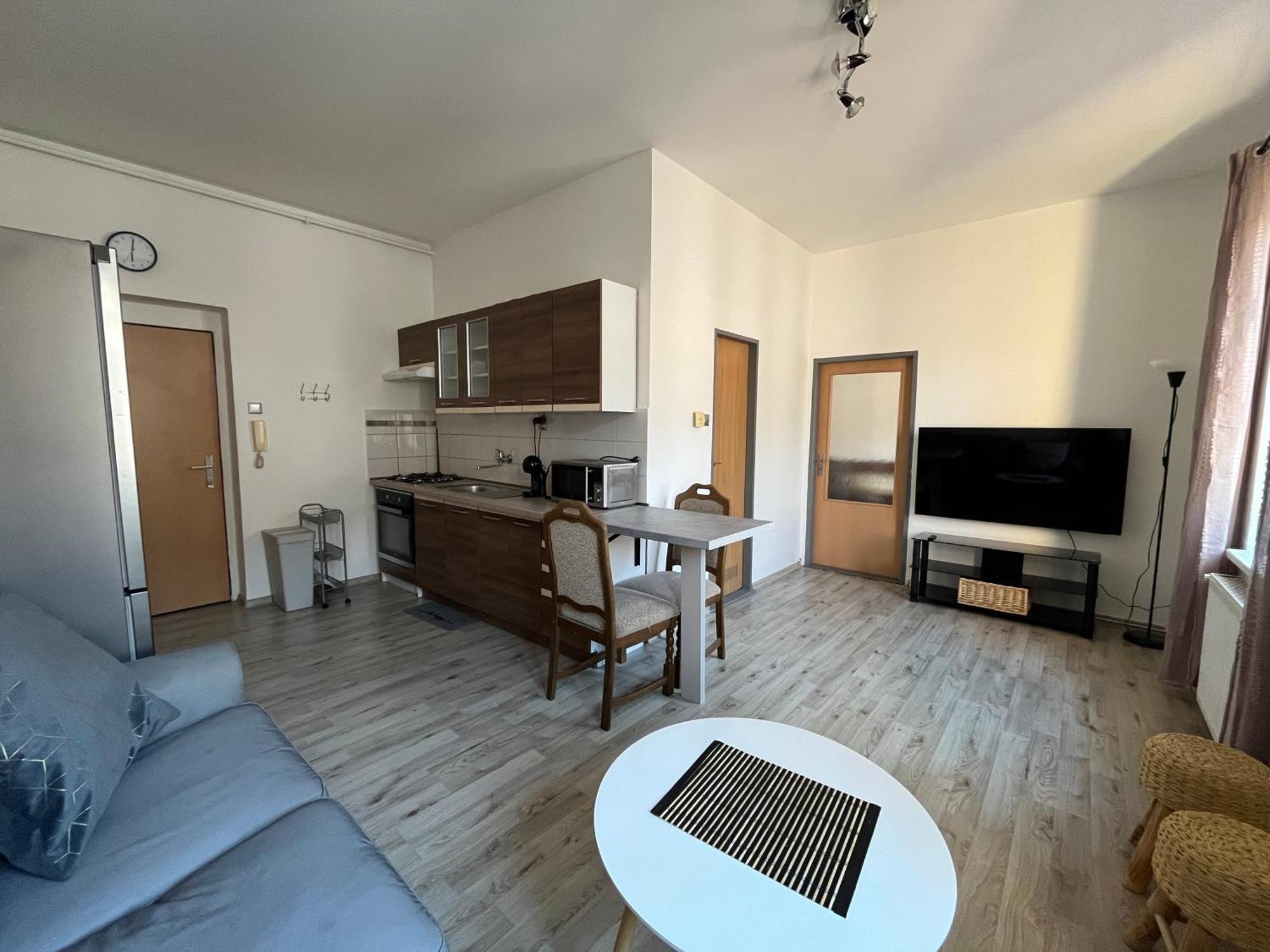 Apartma Luxura Дечин Екстериор снимка