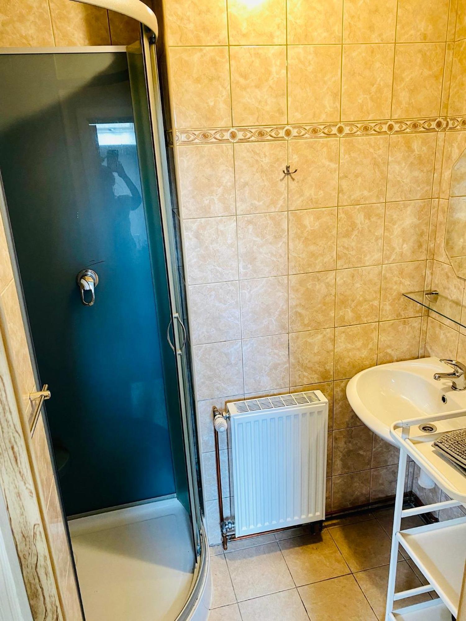 Apartma Luxura Дечин Екстериор снимка